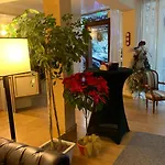 Hotel Studio 3* Βελίκο Τίρνοβο
