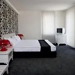 Hotel Studio Ξενοδοχείο 3*