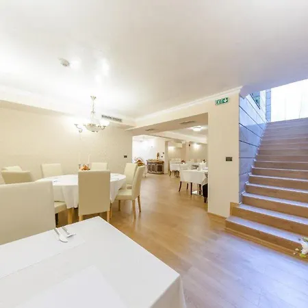 Hotel Studio Hotel Veliko Tărnovo