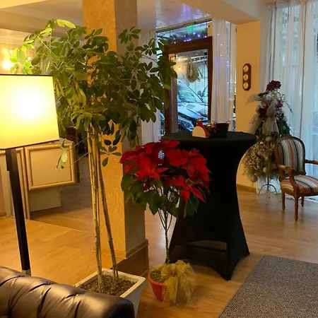 Hotel Studio 3* Veliko Tárnovo