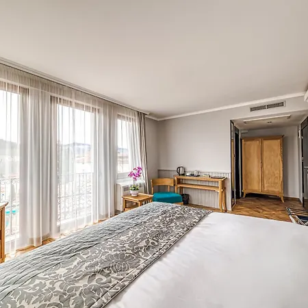 Hotel Studio Ξενοδοχείο Βελίκο Τίρνοβο